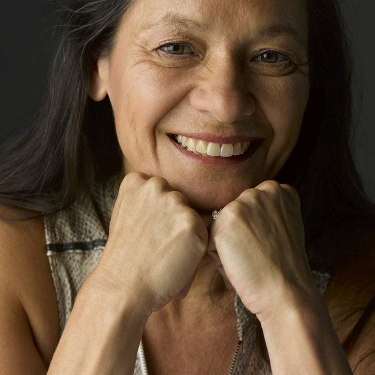 Anoshe Overington